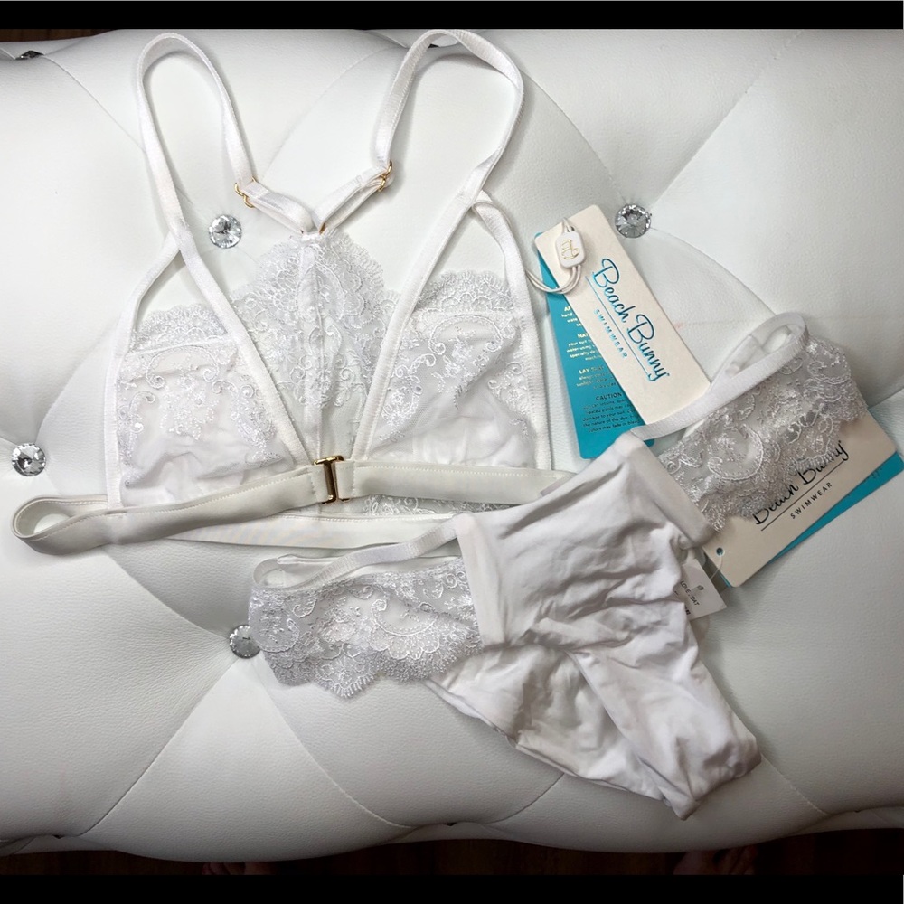 NWT Beach Bunny Love Boat Lace Bralette & Bottoms